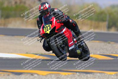 media/Oct-03-2022-Moto Forza (Mon) [[5f077a3730]]/Advanced Group/Session 3 (Turn 3)/